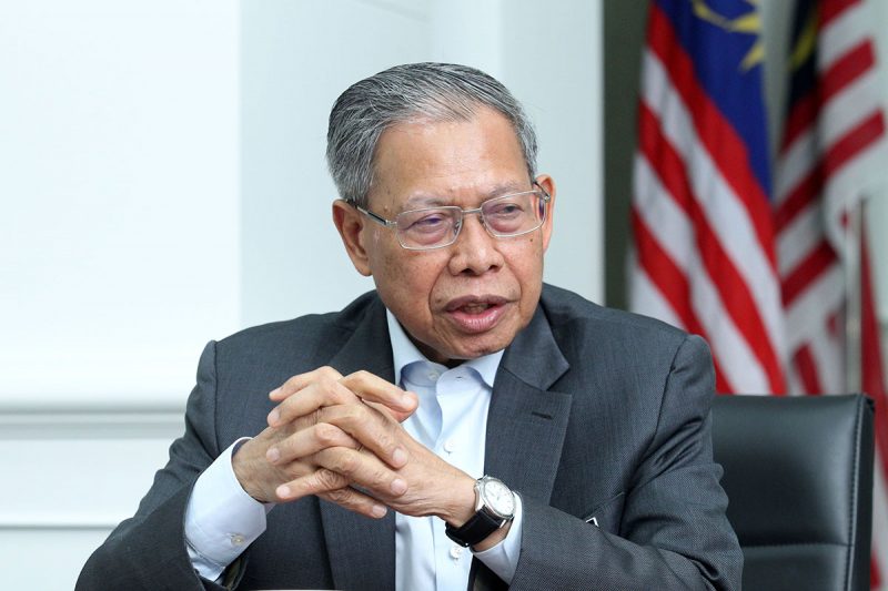 Menteri sahkan bumiputera paling ramai miskin tegar di Malaysia