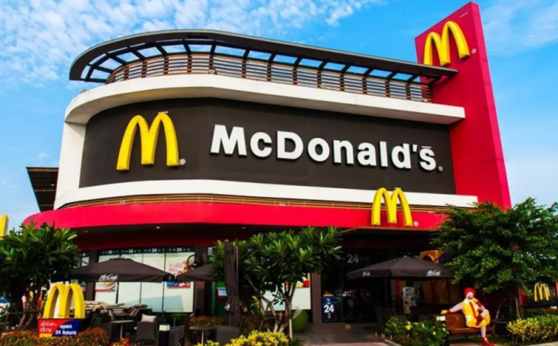 McDonald’s lebih bagus daripada kerajaan, mahu laksana gaji minimum RM1500