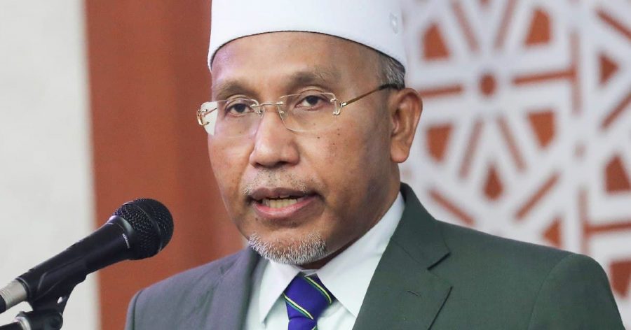 Menteri agama ambil tugas menteri kewangan jawab isu 1MDB di parlimen