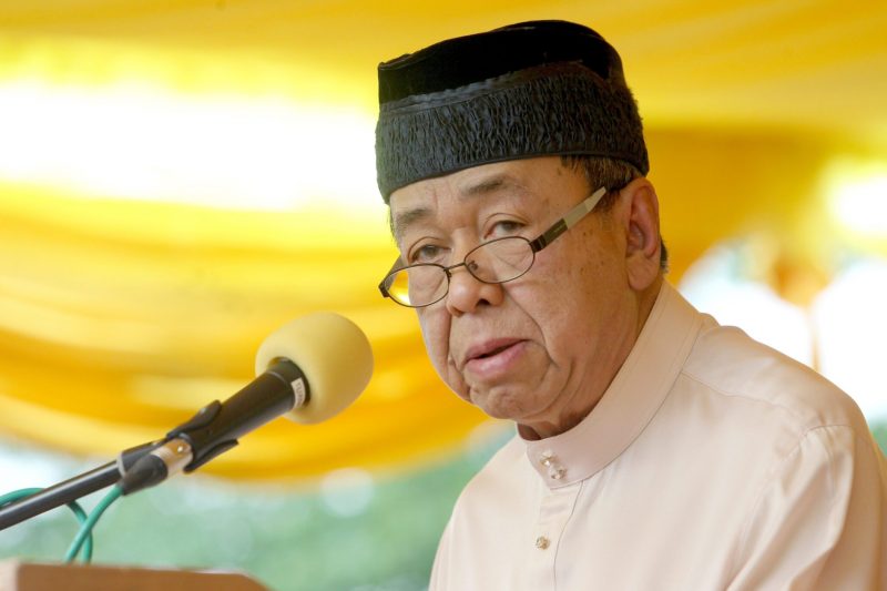 Sultan Selangor tegur menteri agama isu Tarekat Naqsyabandiah al-Aliyyah Syeikh Nazim al-Haqqani